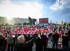 斯洛文尼亚队员伤愈返场，提振士气的简单介绍