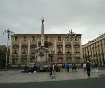 关于卡塔尼亚主场告捷，向着保级目标迈进的信息