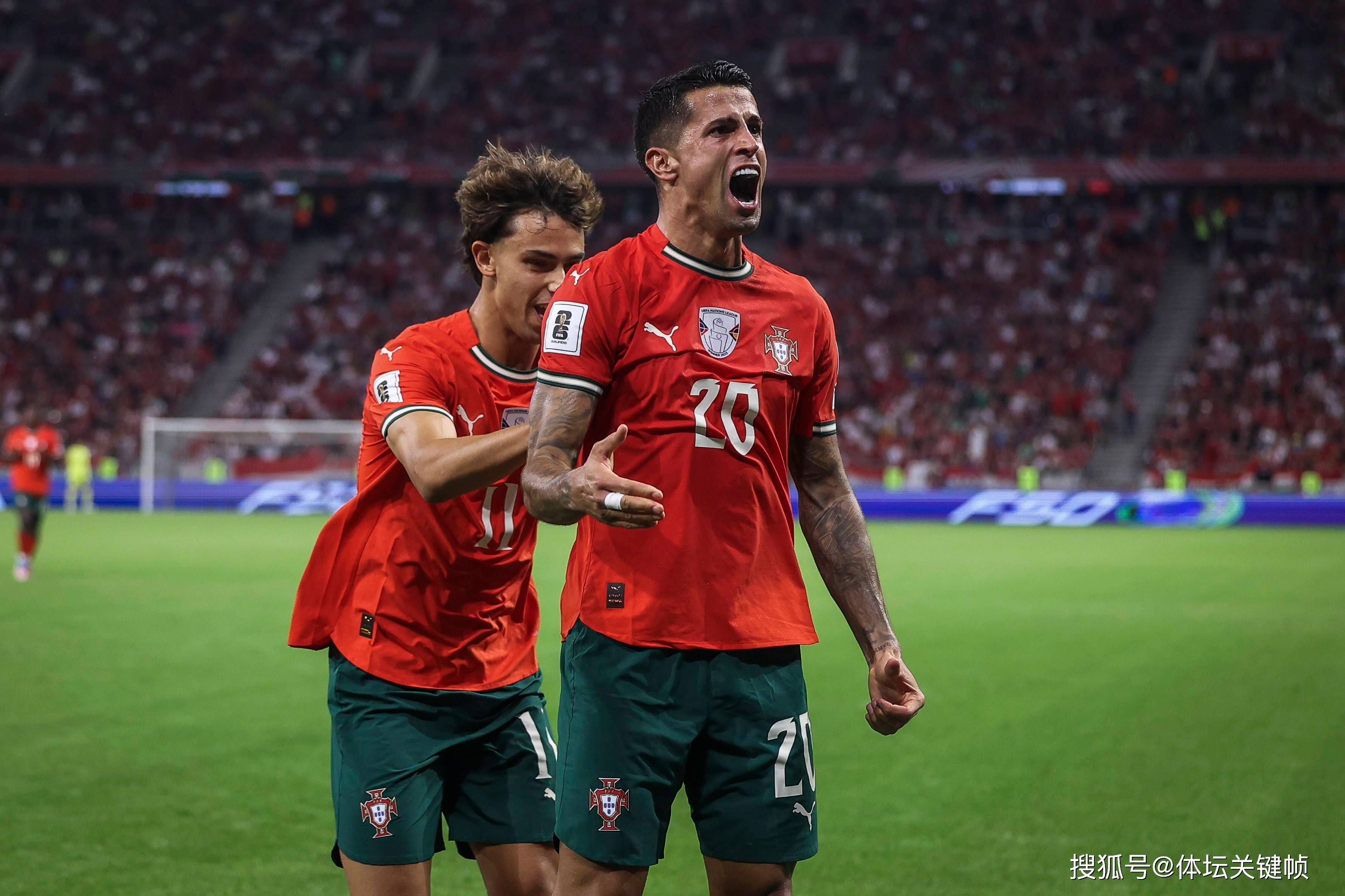 C7娱乐中国-欧预赛剧情跌宕起伏，全场观众沸腾欢呼的简单介绍