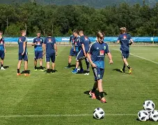 C7娱乐中国-关于瑞典队主场大胜，提升在小组赛的排名的信息