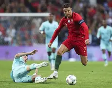 包含球队备战士气高昂，欧洲赛事胜利在望的词条